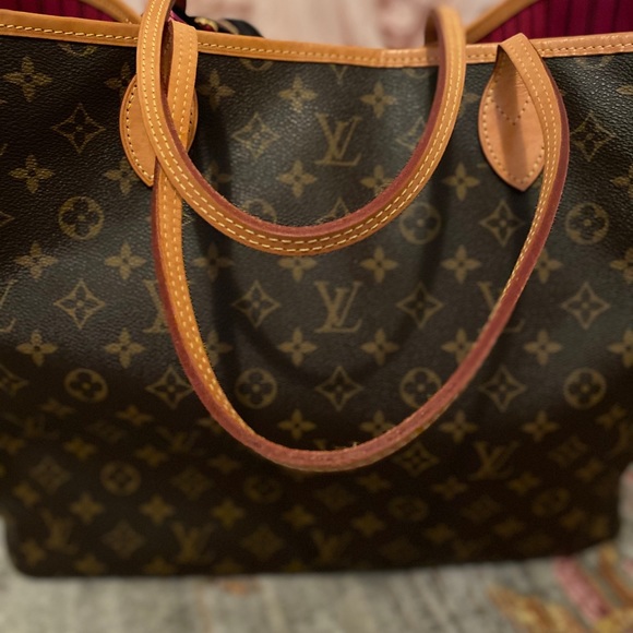 Louis Vuitton Neverfull GM - Picture 7 of 10